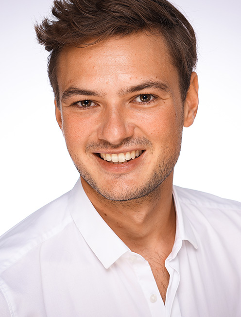 Max Heuvens - Kieferorthopädie am Bergedorfer Schloss Max Heuvens - Kieferorthopädie am Bergedorfer Schloss